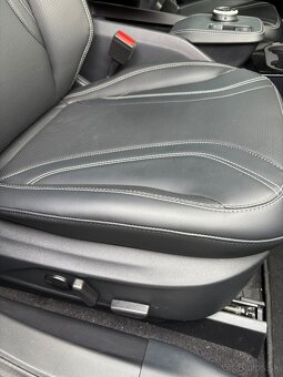 Ford Mustang Mach-E 216KW / 99 kWh Panorama , Ťažné - 18