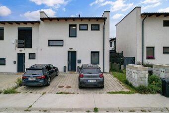 NA PREDAJ NOVOSTAVBA 3-IZBOVÉHO RODINNÉHO DOMU V STUPAVE - 18