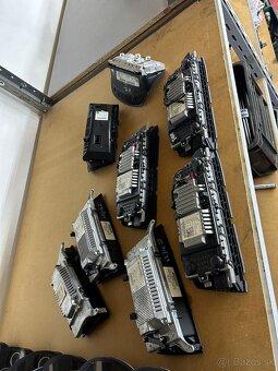 BMW  display F01-F02-F07-F10-F11-F30-F31-E90-91-92-93-E60-65 - 18