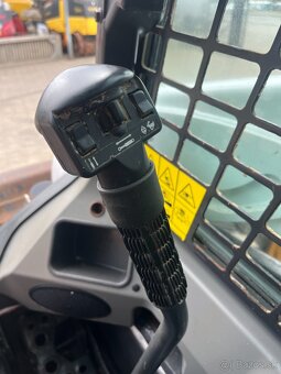 Nakladač smykovy Bobcat S530, nové pneumatiky, UNC, CAT, - 18