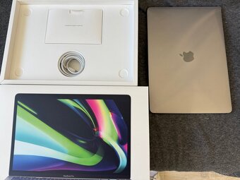 Apple MacBook Pro 13” M1, 2020, 256GB SSD, 16GB RAM - 18