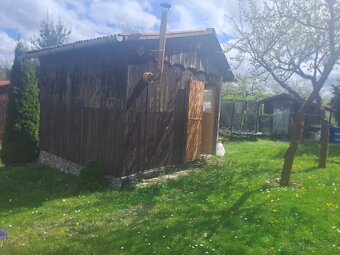 Záhradná chatka so záhradkou Nová Dubnica 200 m2 - 18