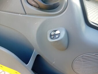 Ford Transit 300K 2,4D 103KW 4X4 - 18