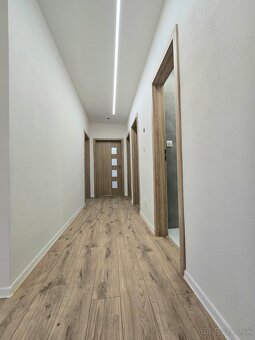 Na predaj moderná 4-izbová novostavba obec Svinia - 18