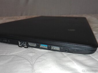 Lenovo 110, 4-jadro.15,6 FHD. SSD 256 GB .Nová DDR4 8 GB. - 18