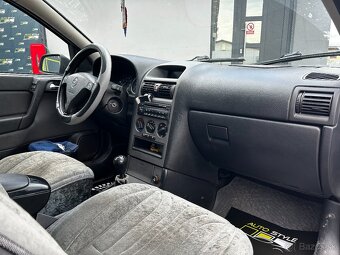 Opel Astra 1.4 16V Comfort - 18