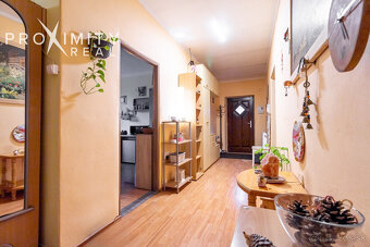 Dom pri lese s nádherným pozemkom – ideálne miesto pre tichý - 18