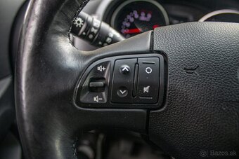 Kia Sportage 1.7 CRDi 2WD Platinum sivá - 18