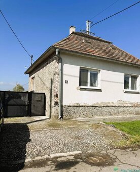 rodinný dom s parádnym záhradným domom, severná časť mesta,  - 18