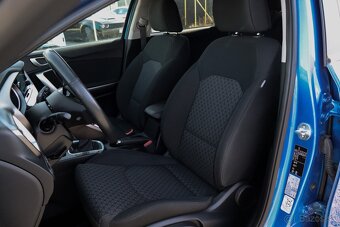 -V ZÁRULE-KIA Ceed 1.0 T-GDi Silver +- NEBÚRANÉ/1.Majiteľ - 18