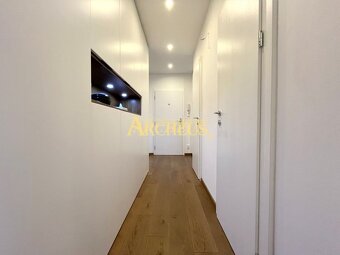 NÁJOM - 3 IZBOVÝ BYT S LOGGIOU, JIRÁSKOVA, BARDEJOV - 18