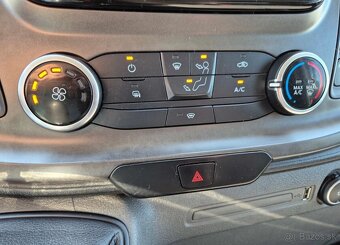 Ford transit custom Long 2.0TdCi/131hp - 2019 - 18