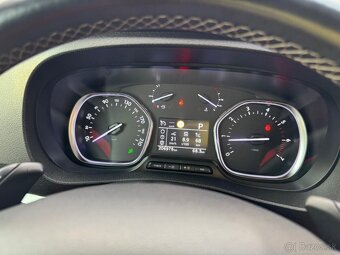 PEUGEOT EXPERT TRAVELLER 2.0 HDI - 18