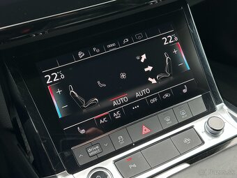 Audi E-tron quattro 50, r.v.: 2022 - 18