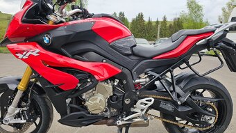 BMW S1000XR r.v. 2016 - 18