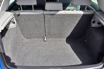 Volkswagen Golf 2.0 TDI Sportline - 18