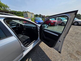 Škoda Octavia 2.0 TDi 110KW DSG Ambiente DPH - 18