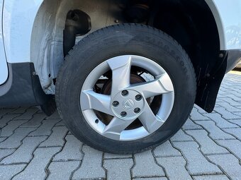 Dacia Duster 1.5 dci 4x4 - 18