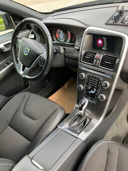 Volvo XC60 Automat 2.0 140kW SUV - 18