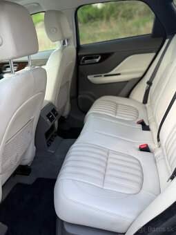 Jaguar F-Pace 25d 2018 - 18