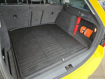 Škoda octavia 3 combi 1.5 tsi G-Tec - 18