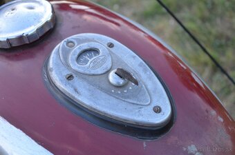 jawa 250 353 otvorene sanie s platným TP - 18