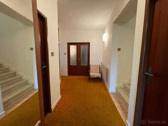Krásny rodinný dom v krásnej lokalite Šaľa- ulica Jánošíkova - 18