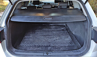 VW Golf Variant 2.0 TDI 150k Comfortline - 18