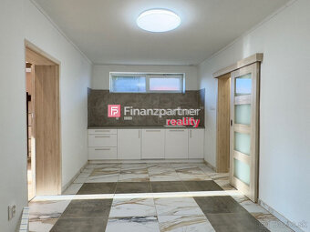 Na predaj 4-izbová kompletná rekonštrukcia rodinného domu - 18