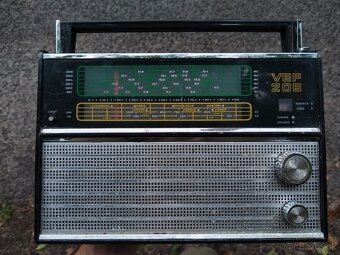 Staršie rádiá - 18