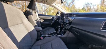 Toyota Corolla 1.4 Diesel, Zlata 2015+navigacia+2x komplety - 18