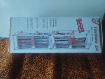 Stojany na CD,MC,VHS,mini CD,etc - 18