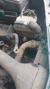 Volkswagen Berlingo - 18