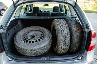Škoda Octavia Combi 1.6 TDI CR DPF Ambiente DSG - 18