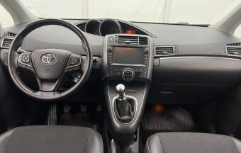 TOYOTA   VERSO - 18