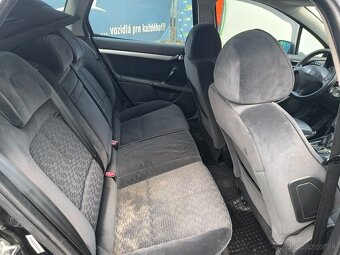 Peugeot 407 SW - 18