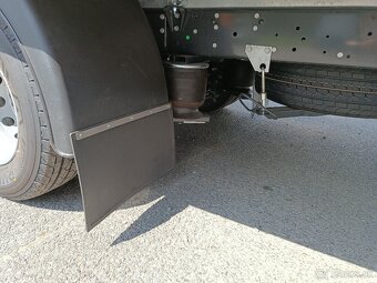 Iveco Daily 72C18 P/A 3,0 D skříň, čelo,r.v.2024 Zánovní vůz - 18