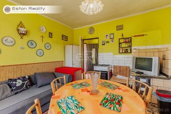 Predaj priestranný rovinatý pozemok 1469 m², Nižná Šebastová - 18