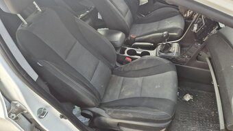 Hyundai I30 1,4CRDI 66kw kód motora: D4FC - 18