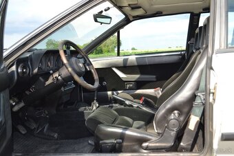 Alfa Romeo GTV6 2.5 V6 - 18