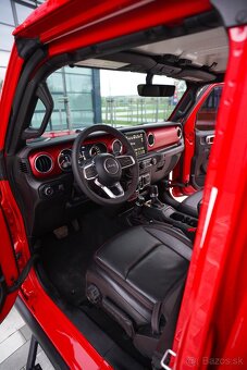 Jeep WRANGLER 3.6L RUBICON NEW - 18