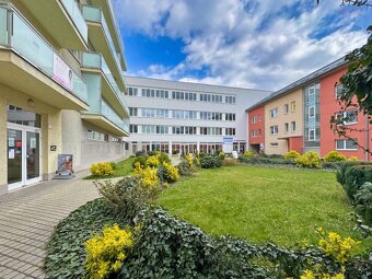 PRENÁJOM 2- izb. byt centrum Prievidza - kancelárske priesto - 18