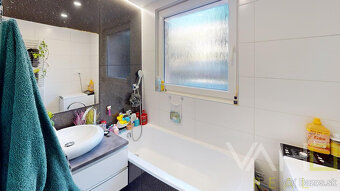 Kompletne zrekonštruovaný 3-i byt typu BAURING (65 m²) s log - 18