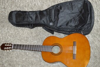 predam - gitara Yamaha C40 - 18