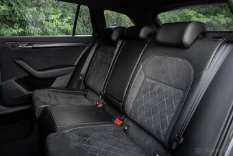 Superb Combi SPORTLINE 2.0TDI DSG 4x4 - 18