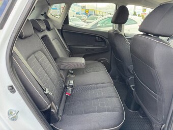 Kia Venga 1.4 CVVT Gold - 18