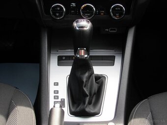 Škoda Octavia 2.0 TSI Ambition DSG - splátka 299,-€ - 18