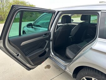 Volkswagen Passat Variant 2.0 TDI Executive DSG - 18
