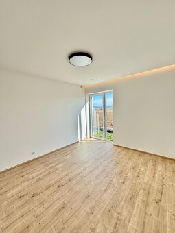 HANISKA - KVALITNÁ NOVOSTAVBA 4 IZBOVÉHO RD, GARÁŽOVÉ STÁTIE - 18