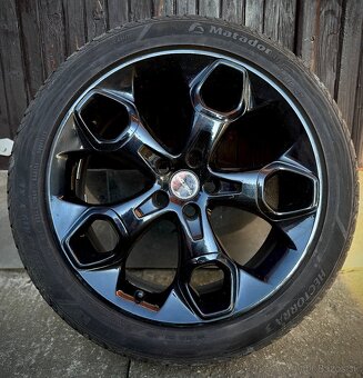 FORD KUGA 2.0 TDCi ST-Line 4x4 - 18